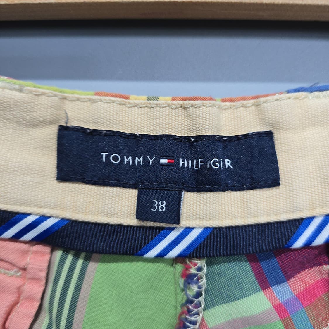 타미힐피거 TOMMY HILFIGER 패치워크 하프 팬츠 38 상품이미지5