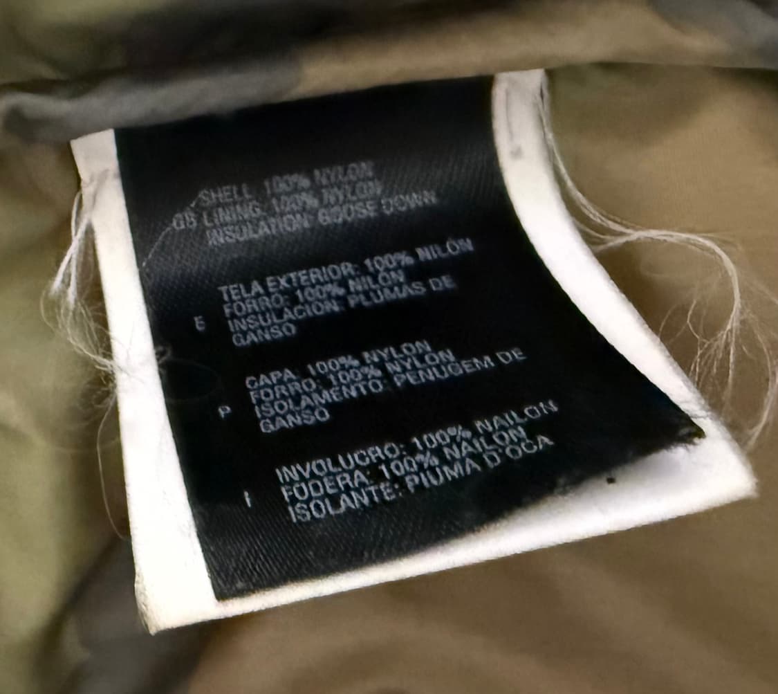 노스페이스 카모 센터로고 눕시 700 패딩 상품이미지4