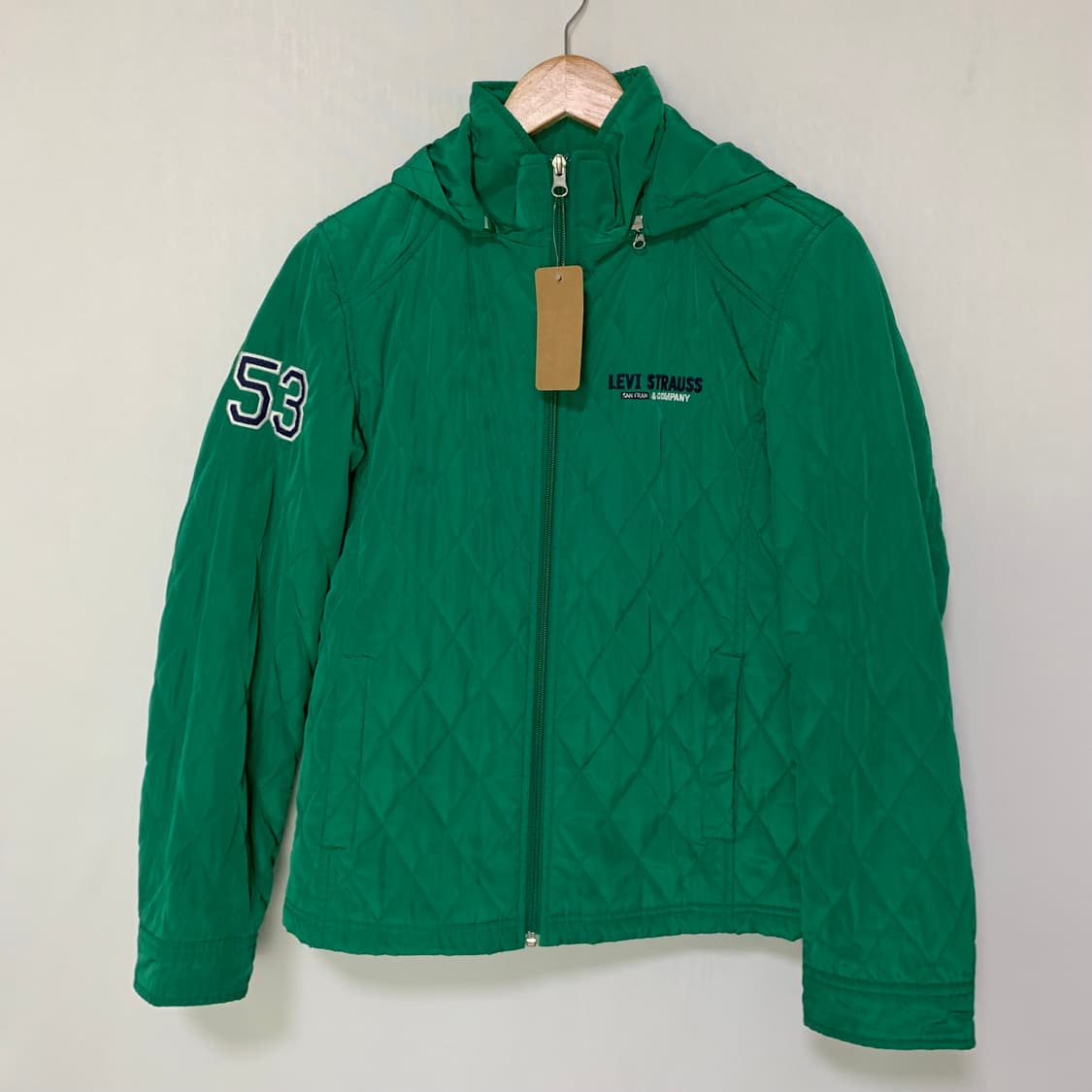 리바이스 레드탭 키즈 후드 퀼팅 자켓 경량패딩 여성 상품이미지3