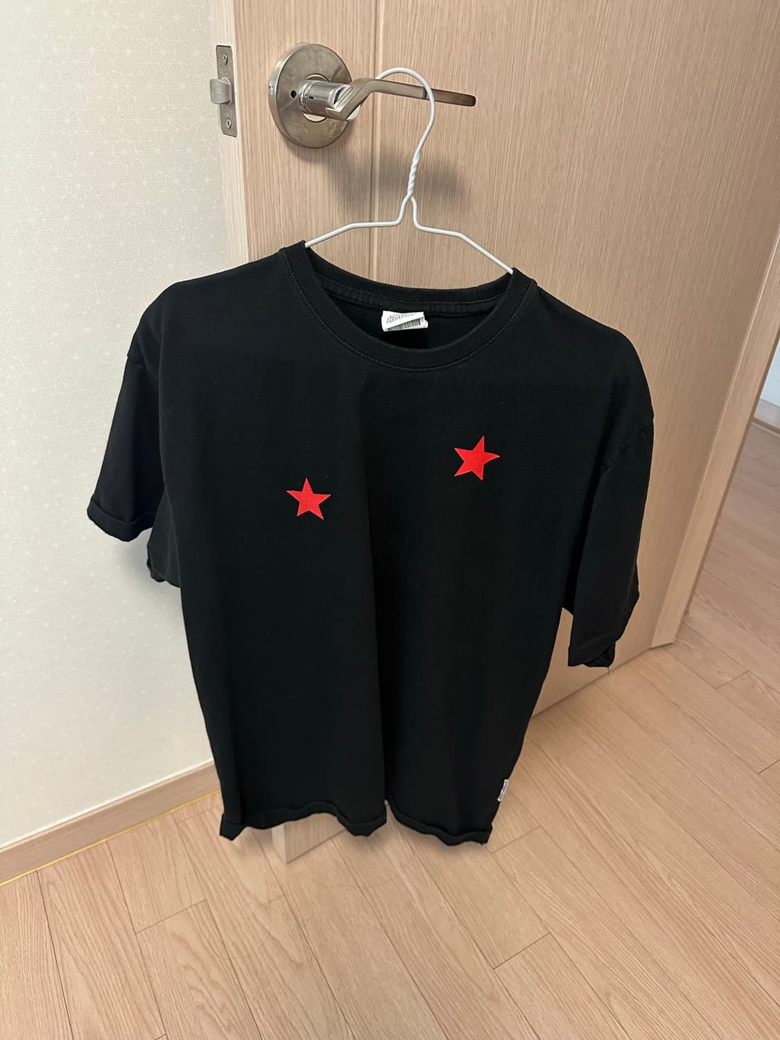 더바이닐하우스 STAR TEE BLACK (VH2EMUT507A) 상품이미지1