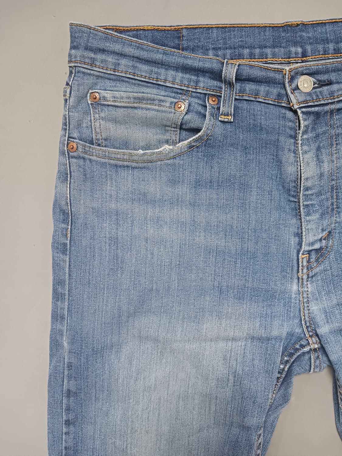 [33] 리바이스 502 면폴리혼방 레귤러 테이퍼드진 청바지 상품이미지2