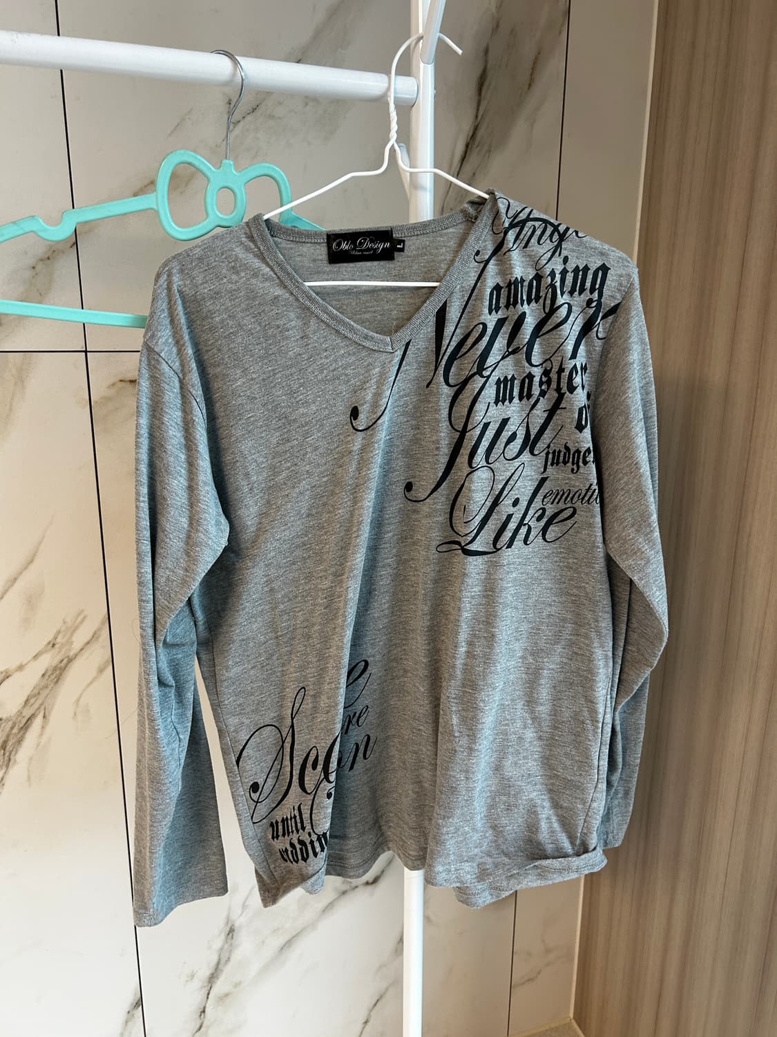Obla design 그레이 레터링 롱슬리브 L 상품이미지1