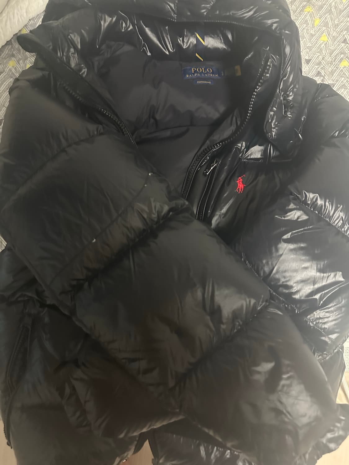 폴로 유광 패딩 상품이미지1