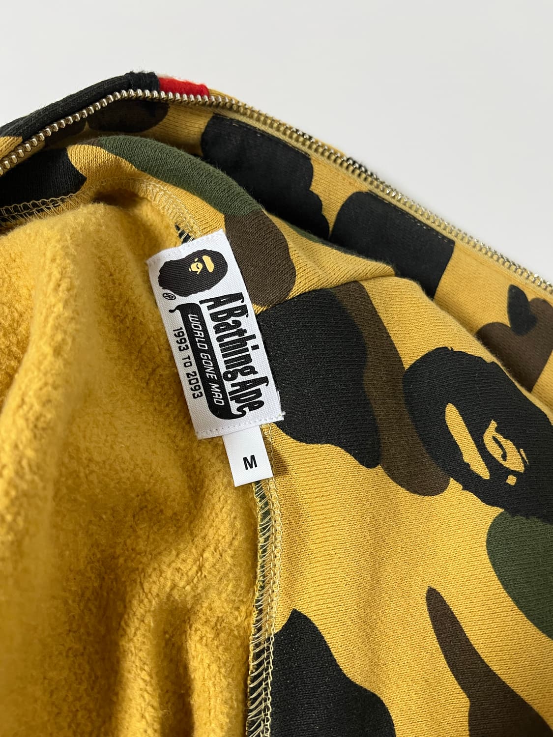 베이프 m사이즈 상품이미지1