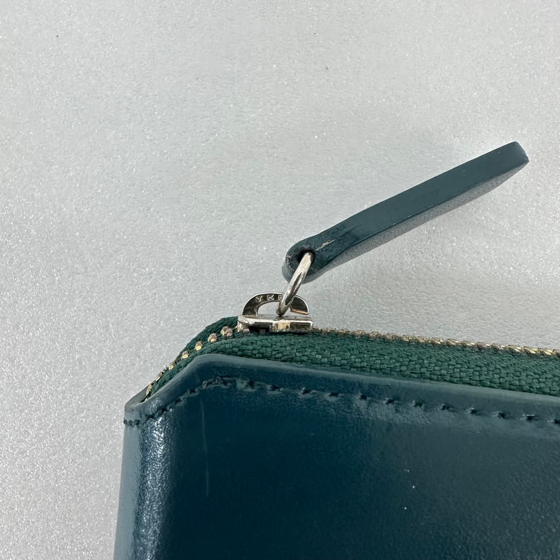 FENNEC ZIPPER WALLET 페넥 지퍼 월넷 지갑 포레스트 카키 상품이미지4