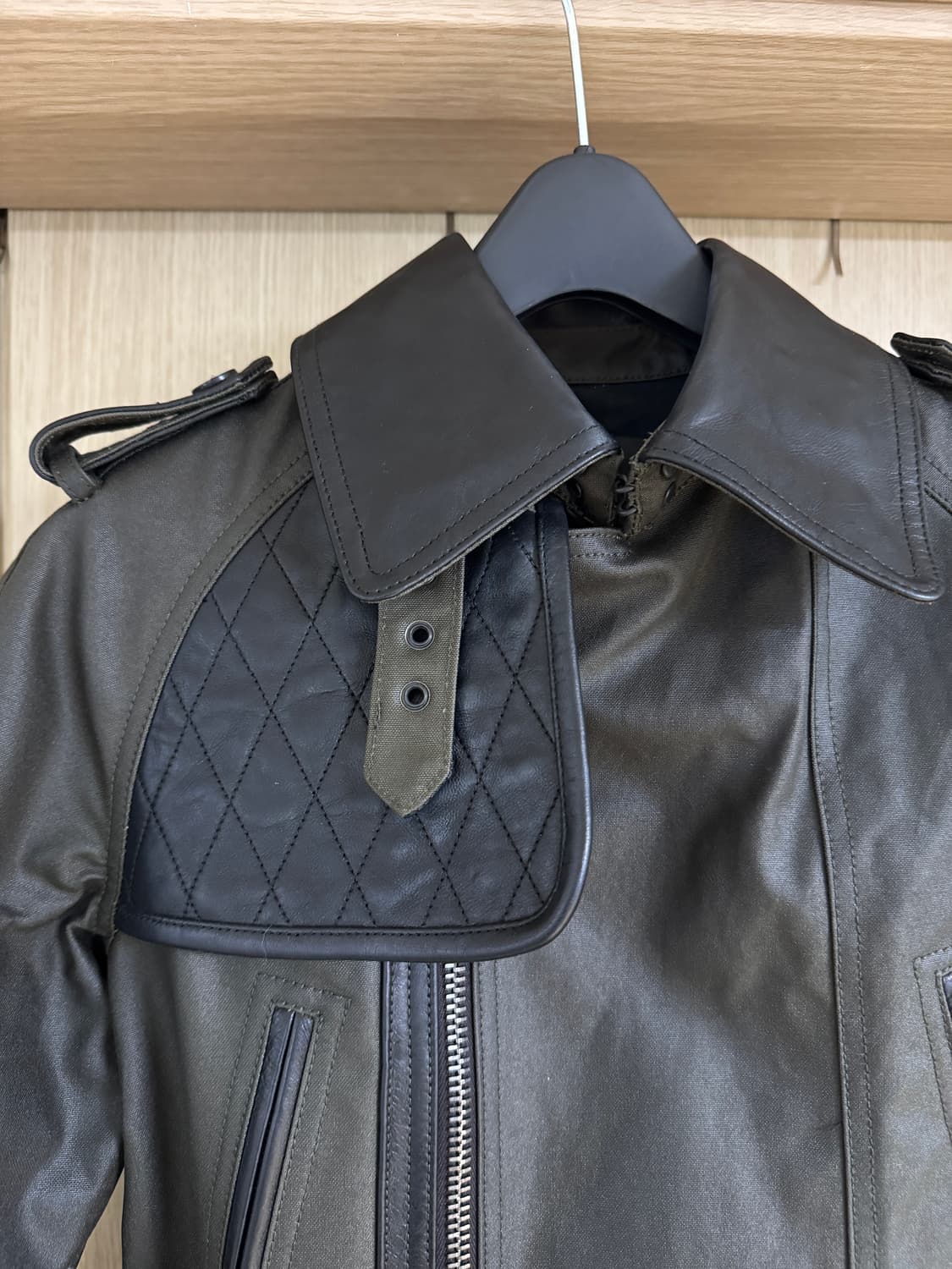 디젤 여성 왁스 자켓 레더 패치 xs 상품이미지2