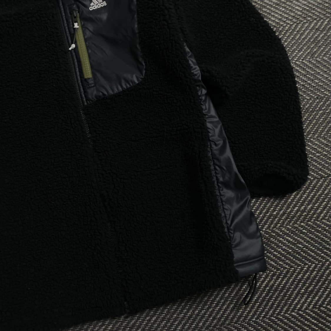 아디다스 하이로프트 쉐르파 플리스 자켓y 4250 상품이미지3