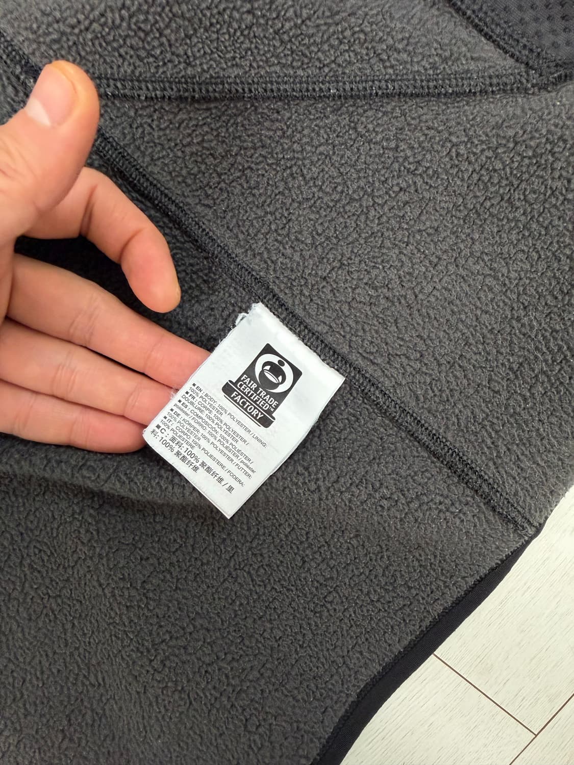 아크테릭스 커버트 후디 M 사이즈 오염없이 상태 좋습니다  상태 9.0/ 상품이미지8