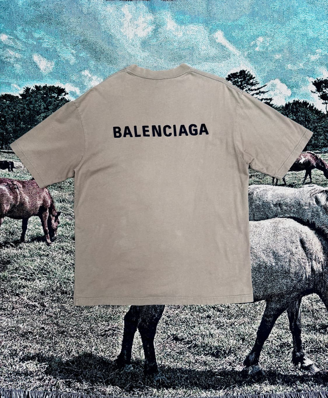 (OS) 발렌시아가 유니섹스 로고 디테일 티셔츠  상품이미지1