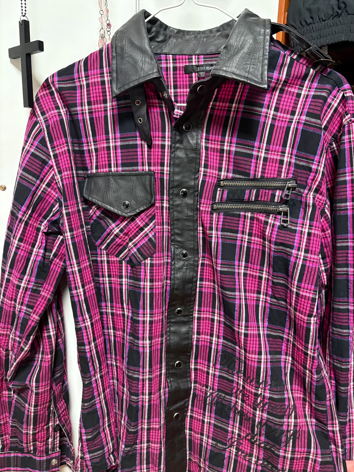 펑크키치나나깔 핑크마젠타 블랙 글리터포인트 셔츠 상품이미지1