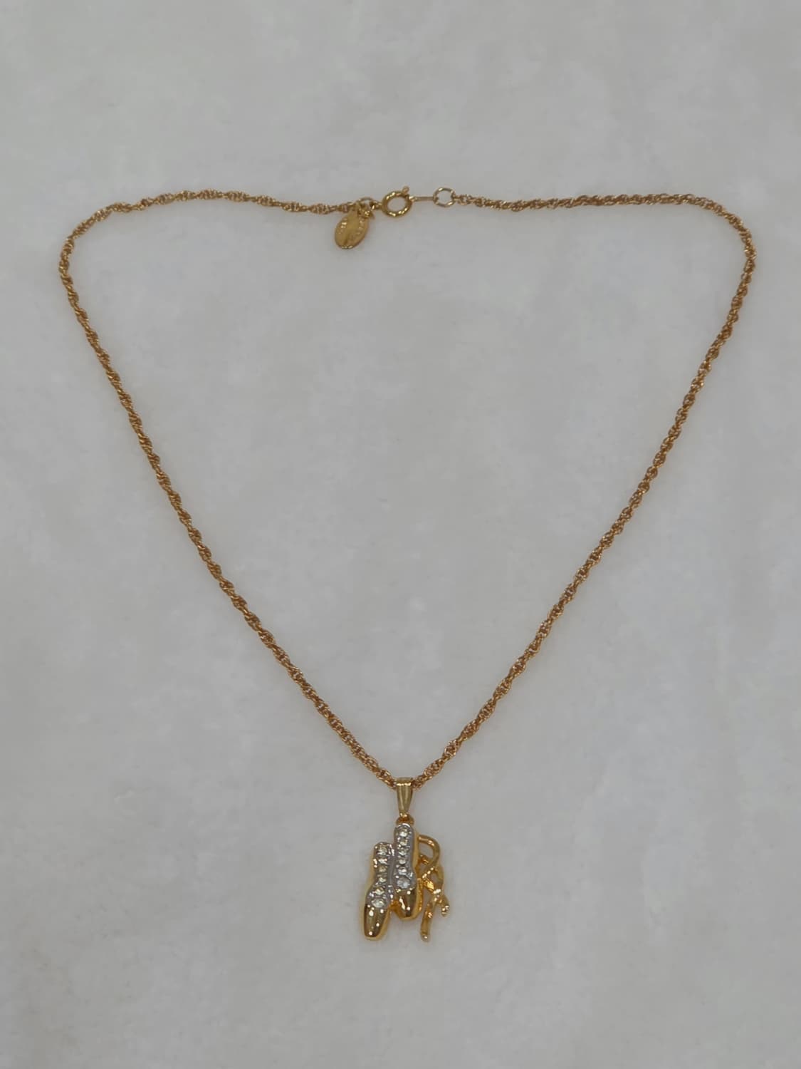 발렌티노 골드 발레 토슈즈 큐빅 목걸이 상품이미지3