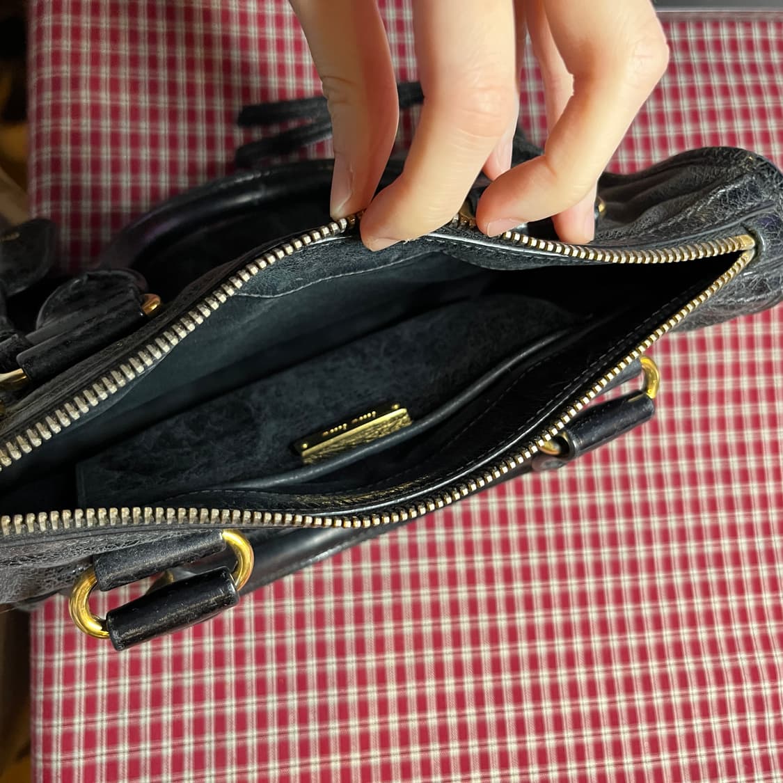 미우미우 핸드백 상품이미지10