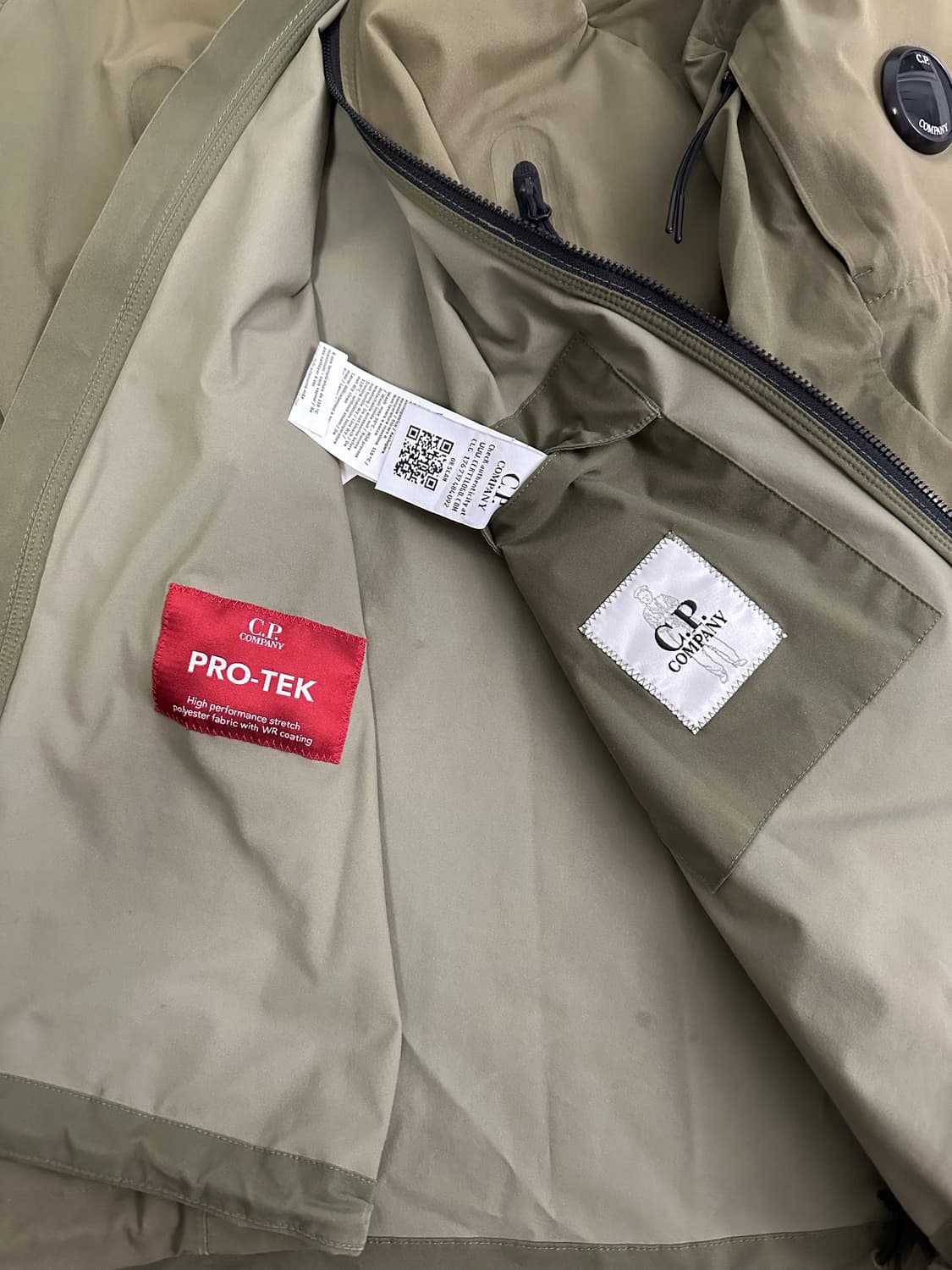 Cp company pro-teck hoodie jacket 23FW 상품이미지9