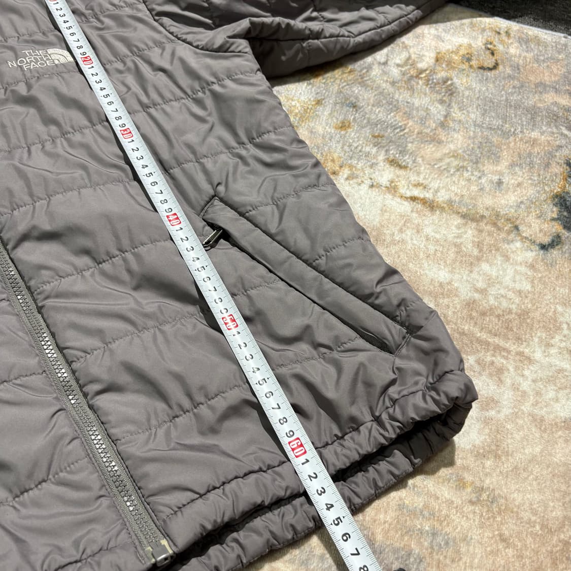 노스페이스빈티지 그레이 경량패딩 상품이미지7