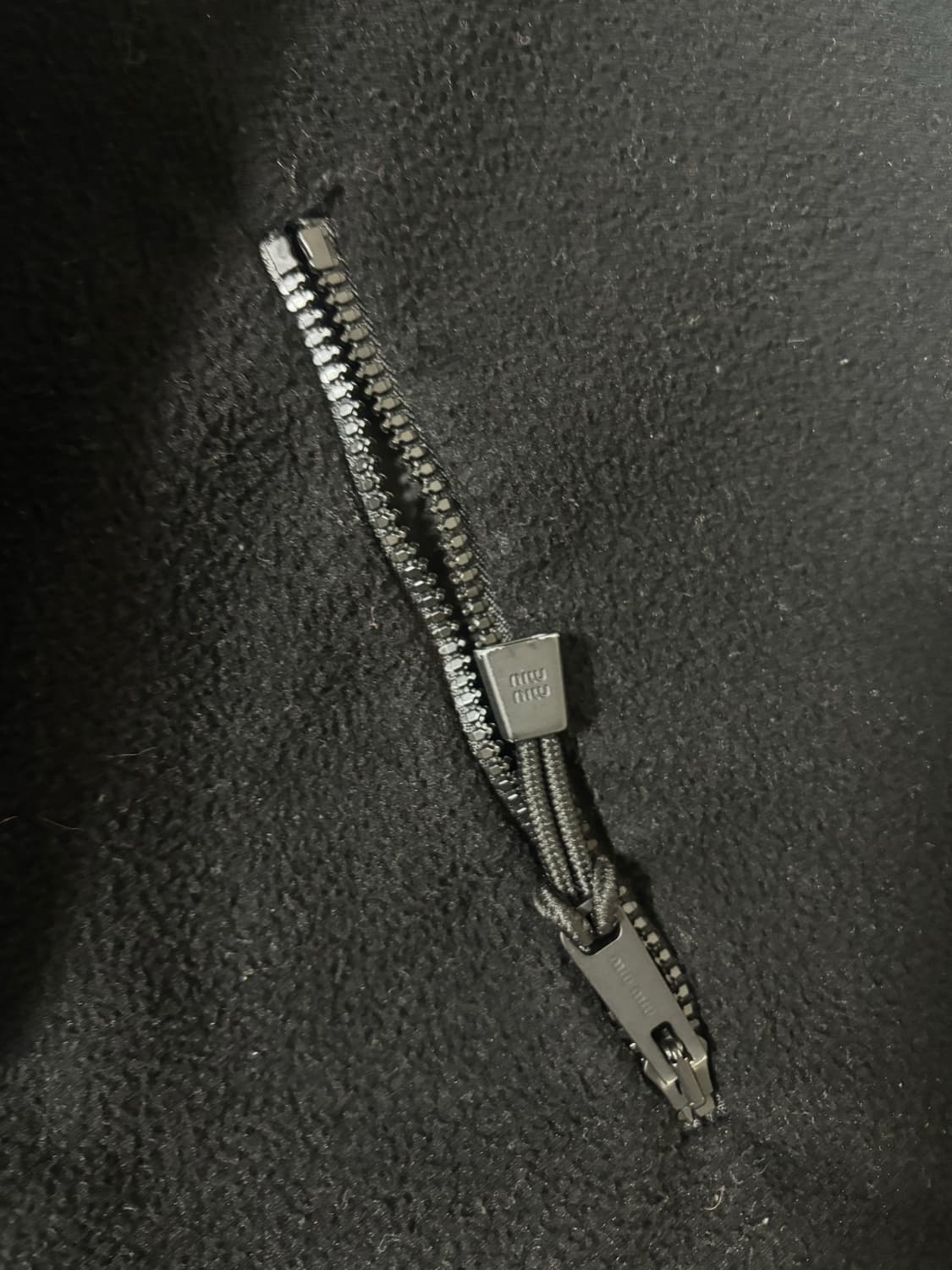 Miumiu 미우미우 하프 플리스 집업 네이비 S (정품) 상품이미지8