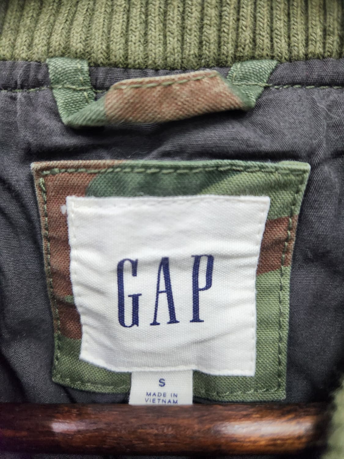 갭 카모 항공점퍼 상품이미지6