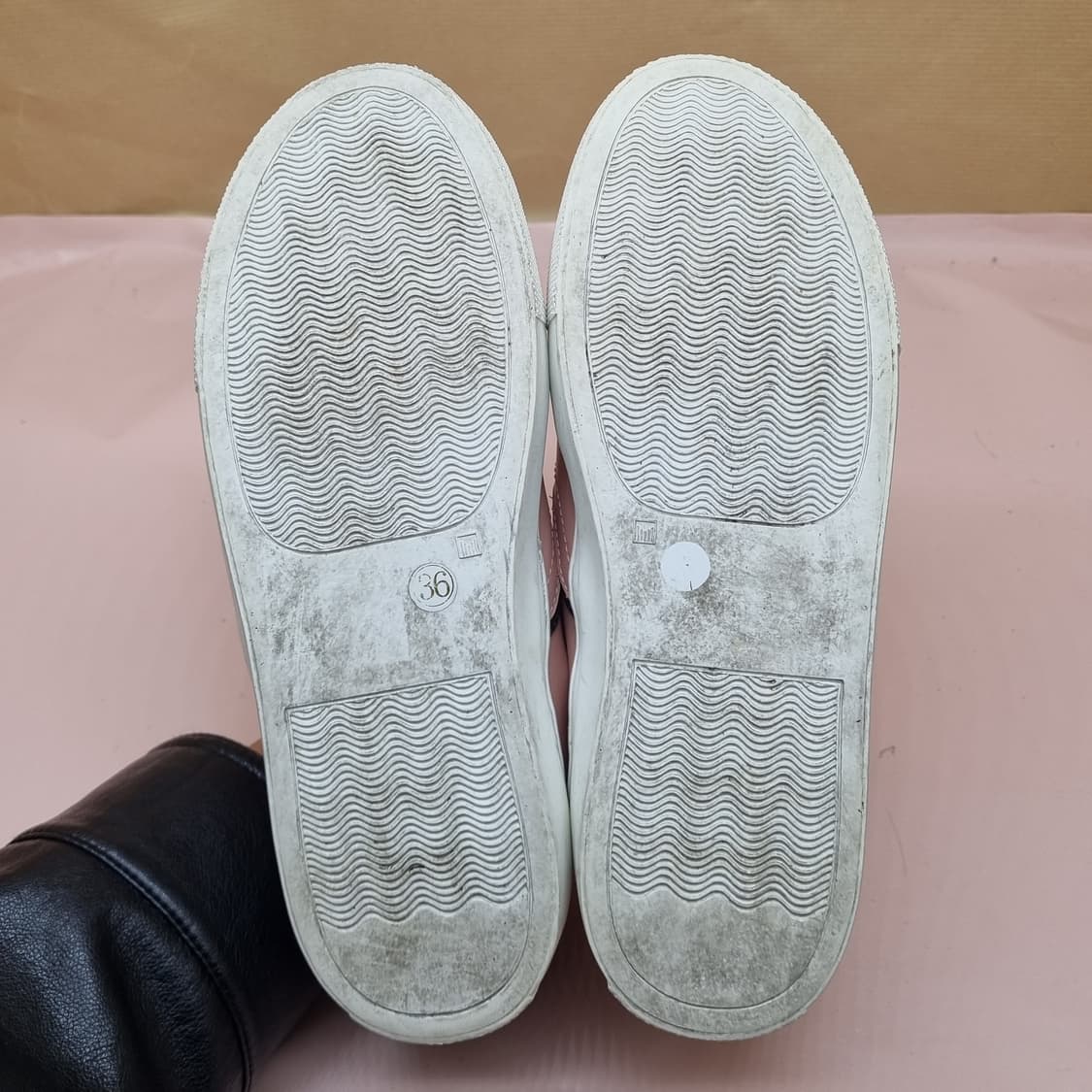 돌체앤가바나 여성 슬립온 220 상품이미지3