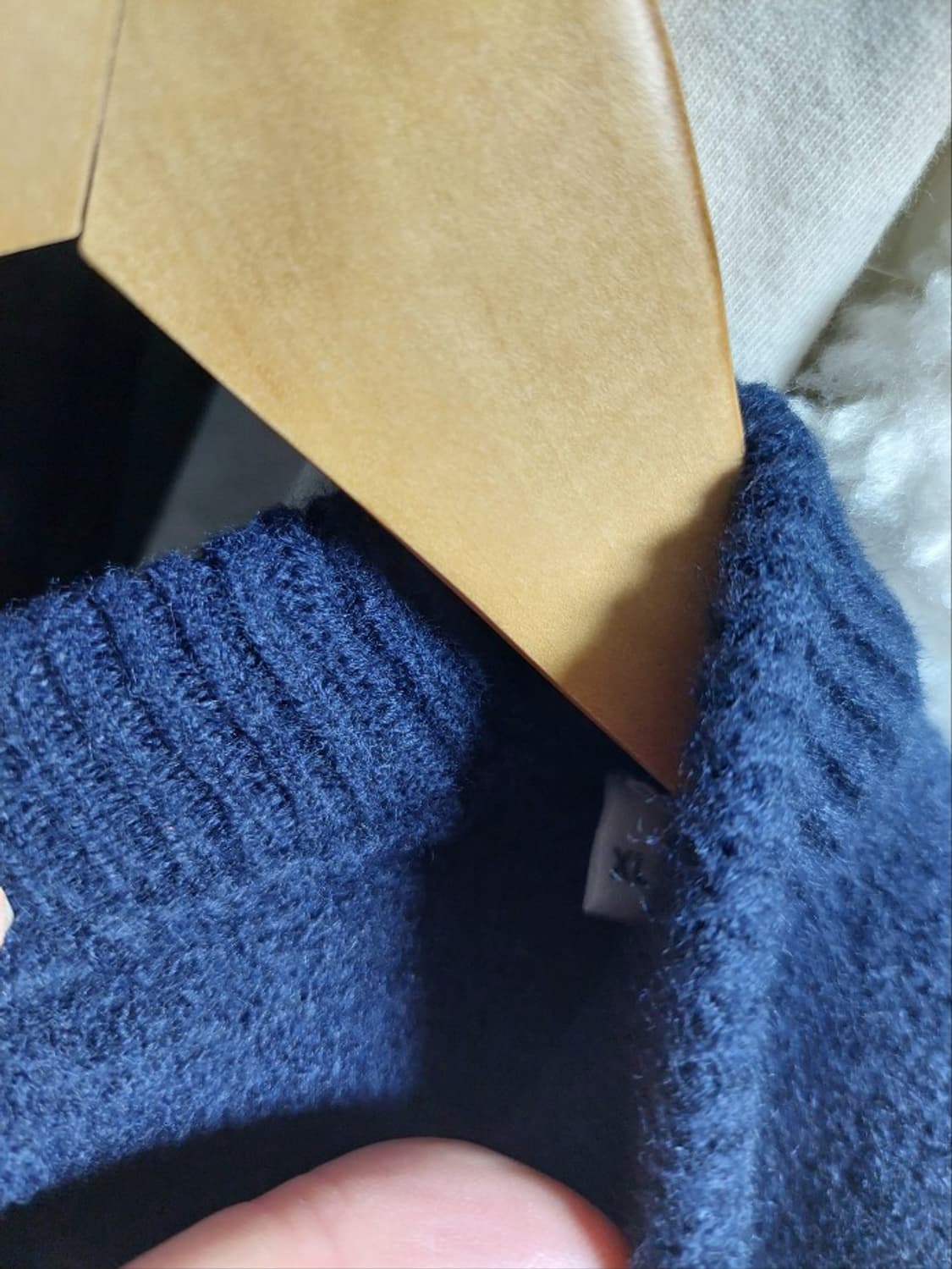 아미 빅하트 로고 네이비 울니트 사이즈줌 상품이미지6