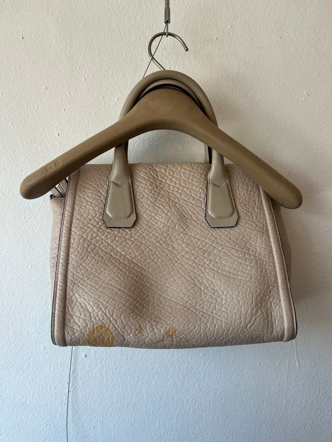 브루노말리 여성 베이지 소가죽 토트백 크로스백 상품이미지2