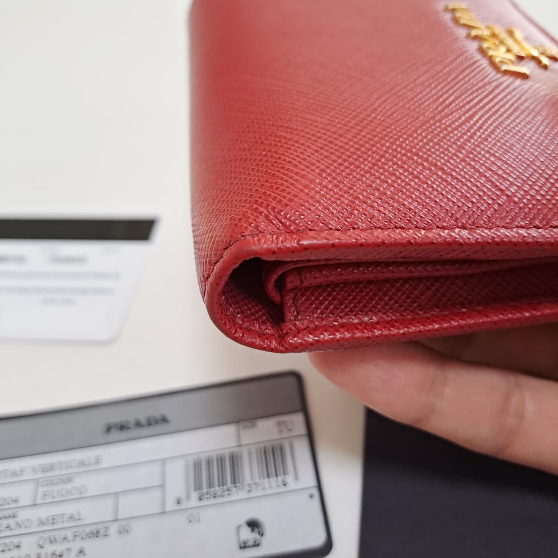 [100%/정품] 프라다 사피아노 메탈 레드 반지갑, 프라다지갑 상품이미지9