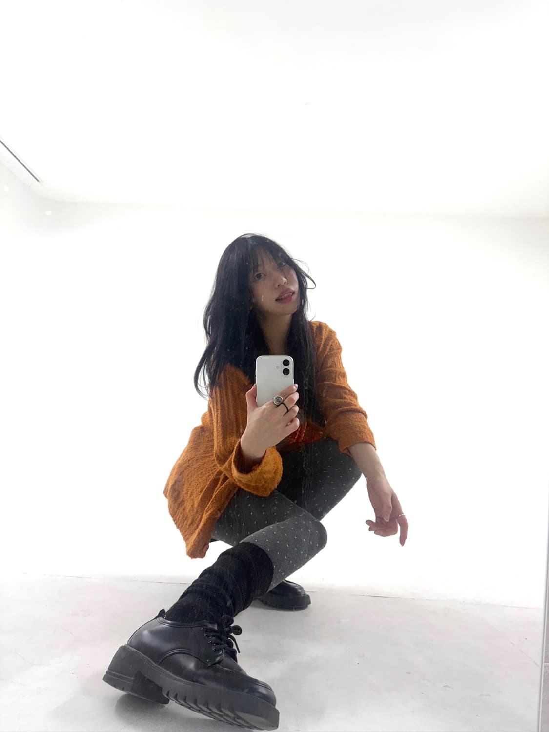 Orange Line Accent Soft Cardigan 상품이미지3