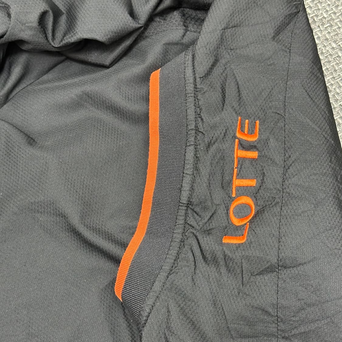 아디다스 롯데자이언츠 올드스쿨 웜업 바람막이 95 상품이미지8