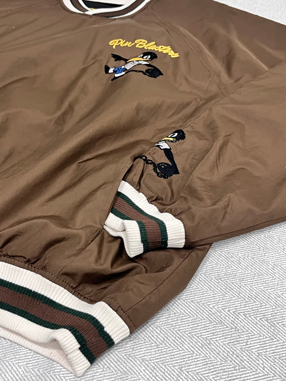 Vintage 패딩 맨투맨 Pin Blasters 캐릭터 XL 상품이미지8