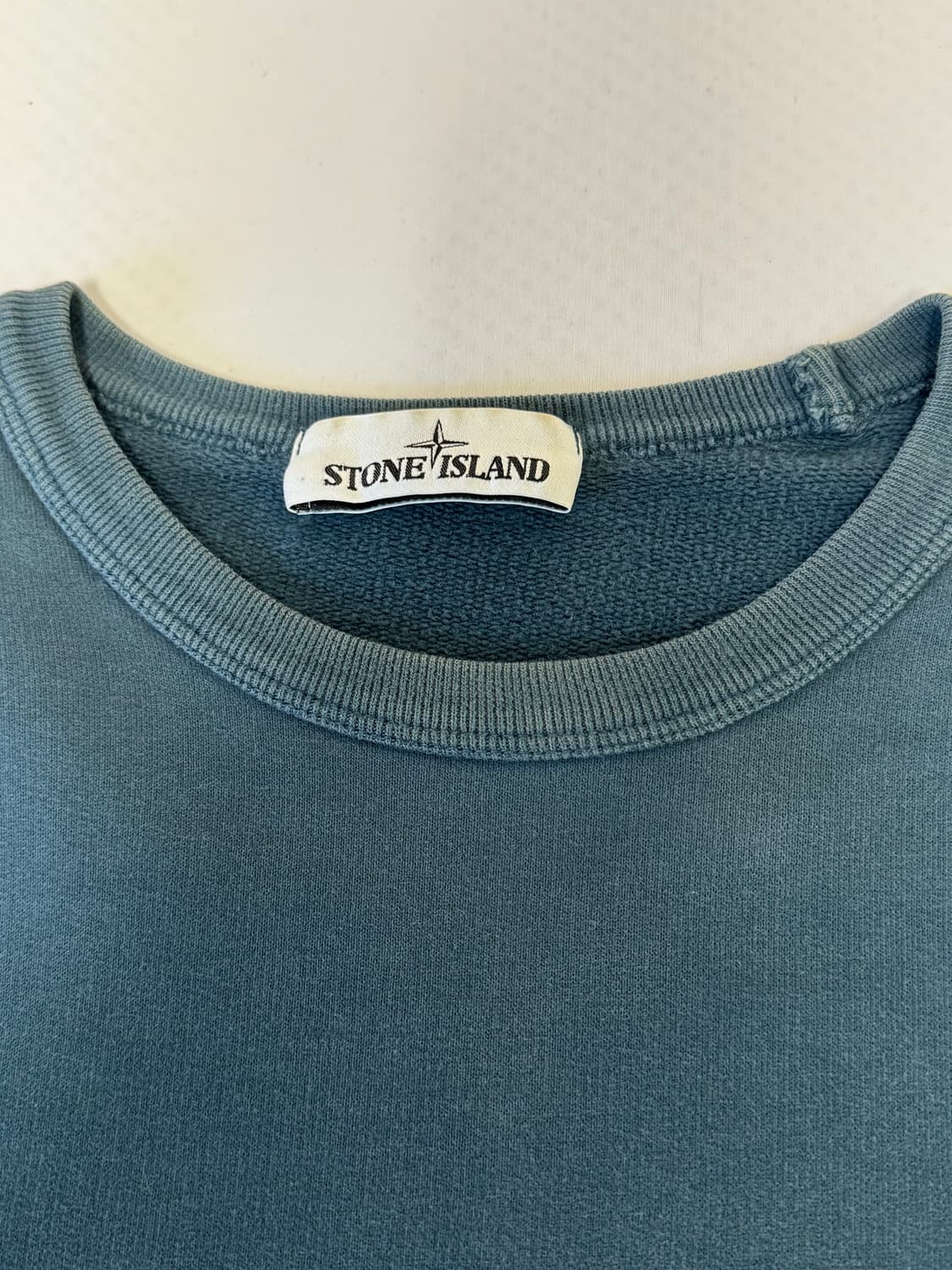 [S]스톤아일랜드 크루넥 더스티블루 맨투맨 상품이미지2