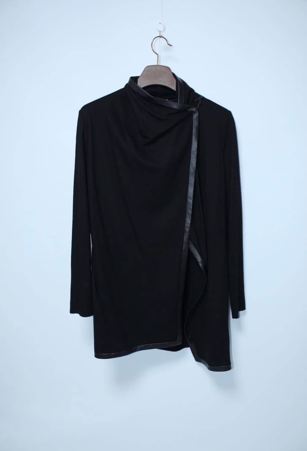 헬무트랭 케이프 코트 상품이미지1