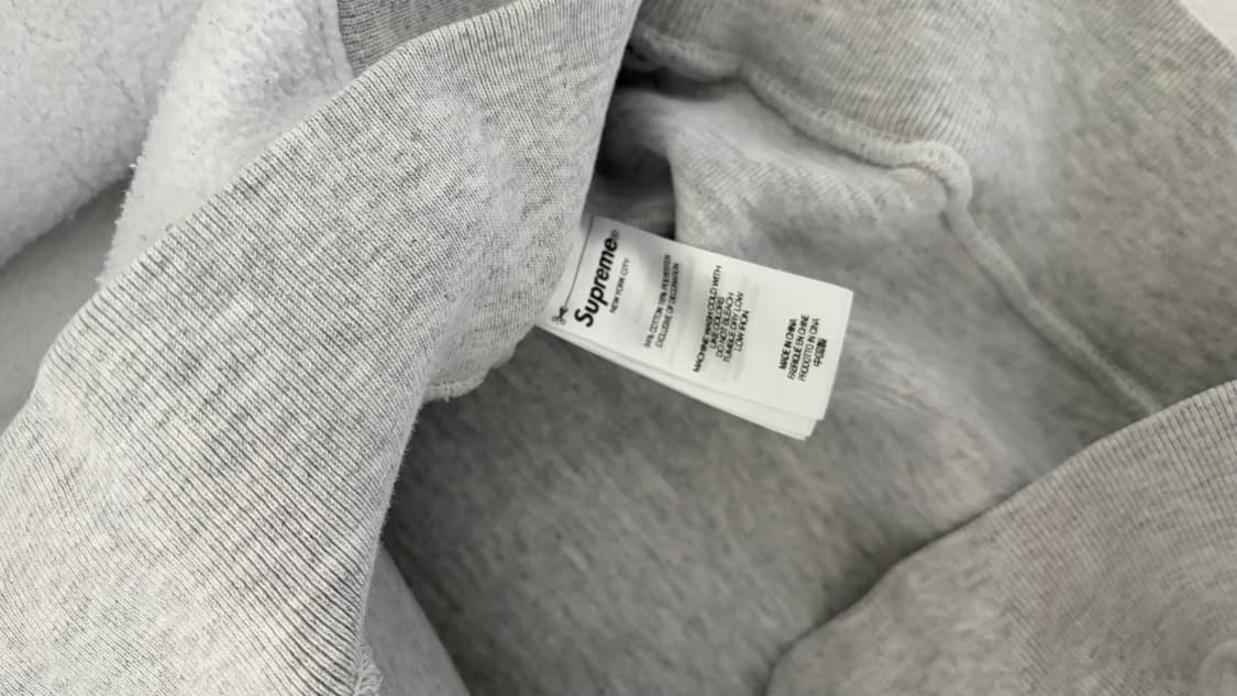 슈프림 인사이드아웃 맨투맨 상품이미지3