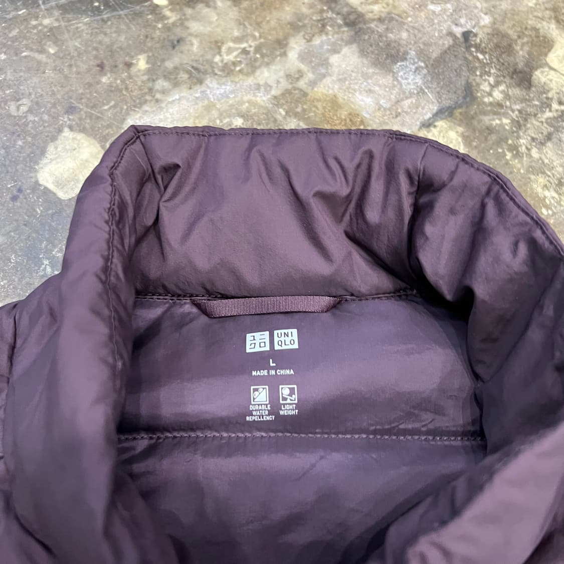 L) 유니클로 울트라 라이트다운 경량 패딩 점퍼 자켓 상품이미지3