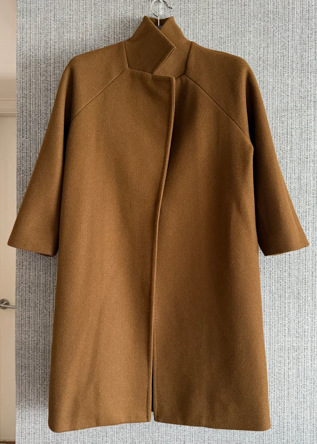 카멜 브라운 모혼방 카라 라글란 8부 소매 루즈핏 롱 코트 프리사이즈 상품이미지2