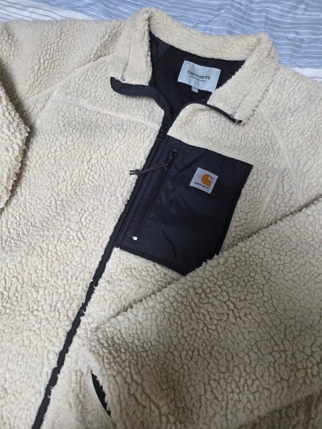 칼하트 베이지후리스 상품이미지1