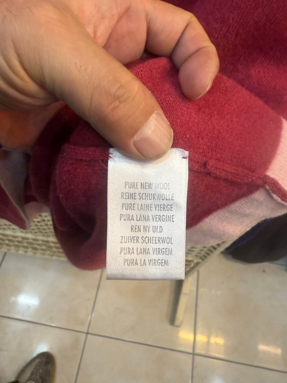 77-88 정품 버버리 가디건 팝니다 상품이미지4