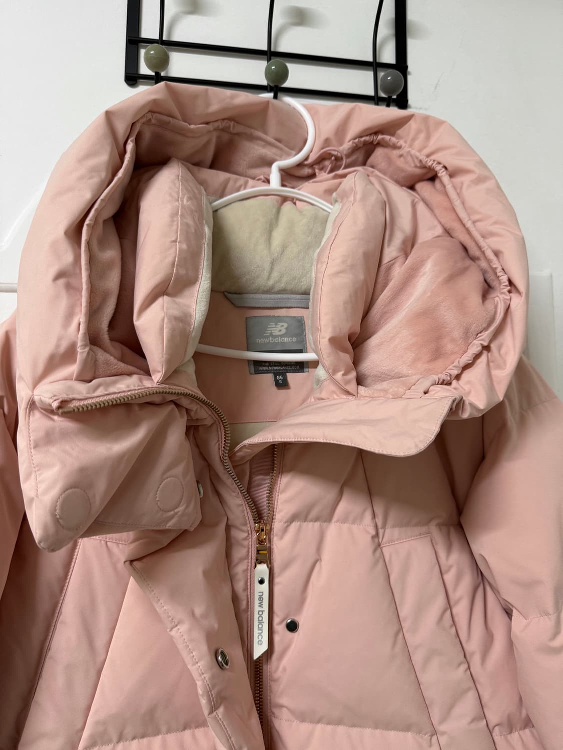 S사이즈 여성 뉴발란스 연아 벨핏 푸퍼 패딩 상품이미지3