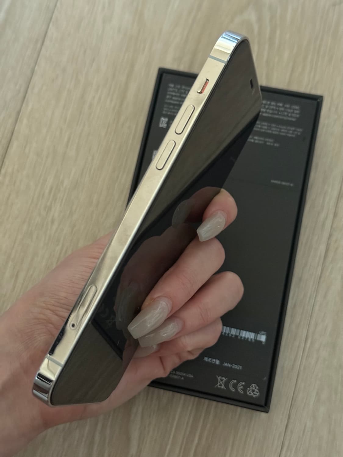 아이폰 12 프로 128GB 실버 상품이미지3