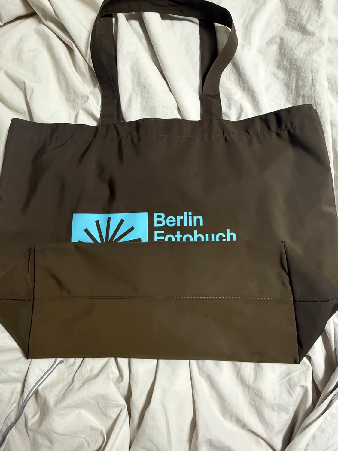 베를린포토북디스트리뷰션 bfv 001 bag 브라운 상품이미지1