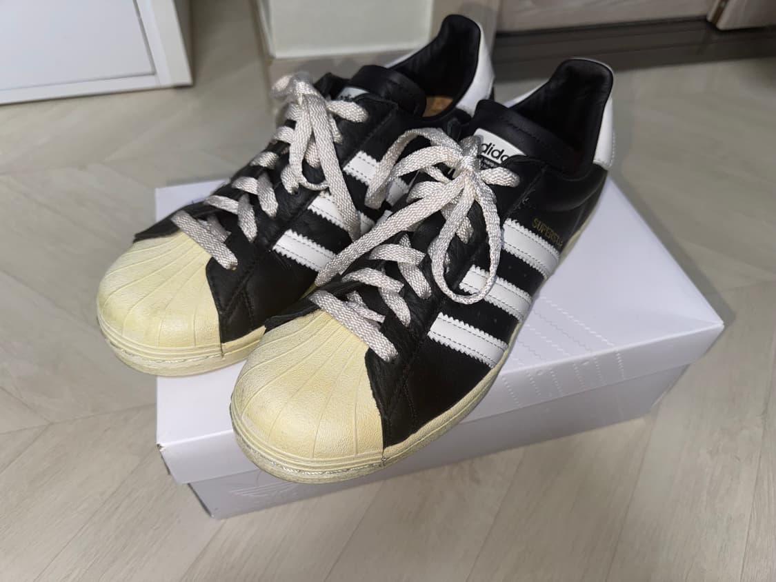 아디다스 슈퍼스타 프리미엄 블랙 화이트 265 상품이미지2