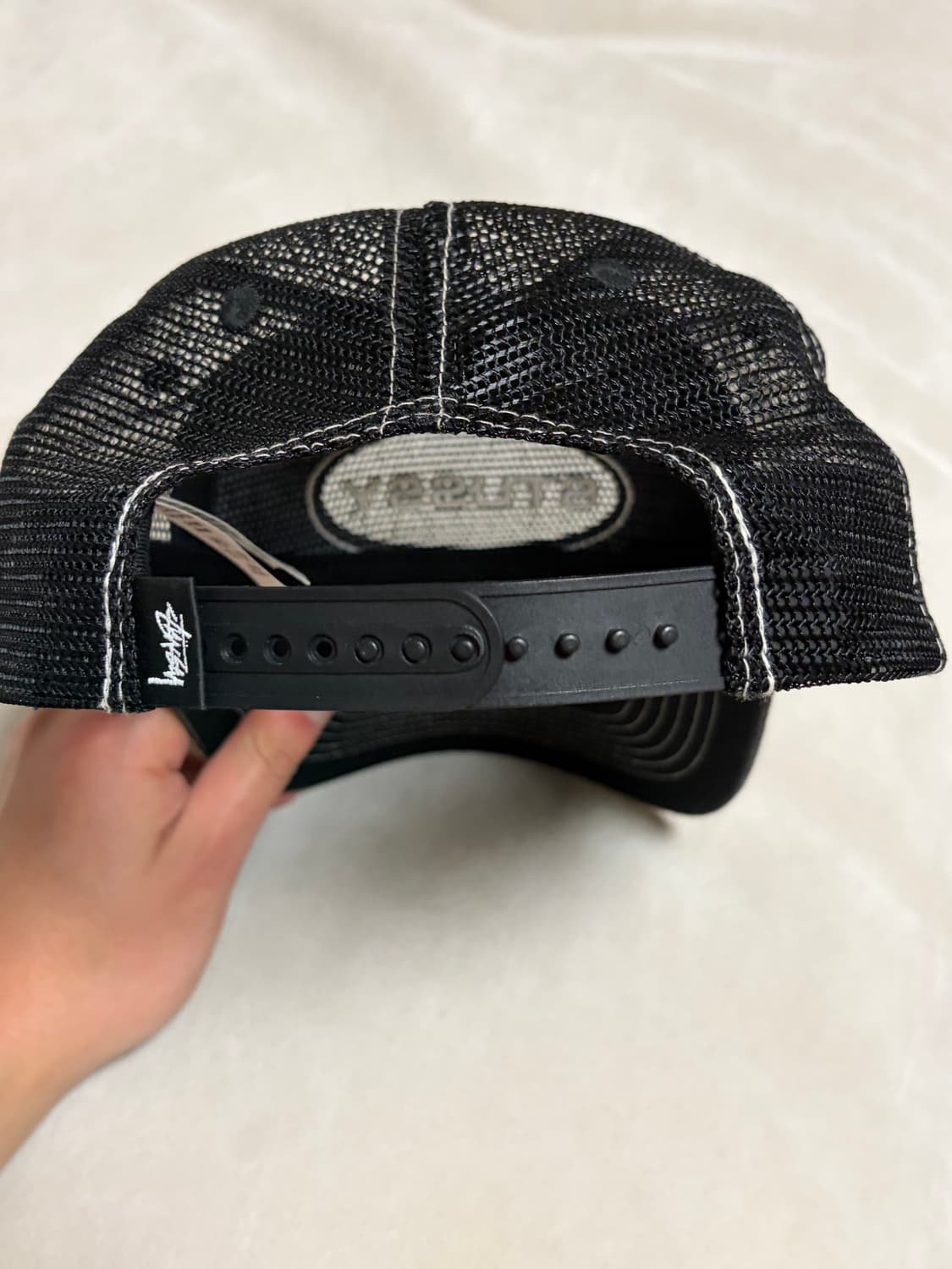 스투시 로우 프로 트러커 컷아웃 스냅백 블랙 상품이미지5