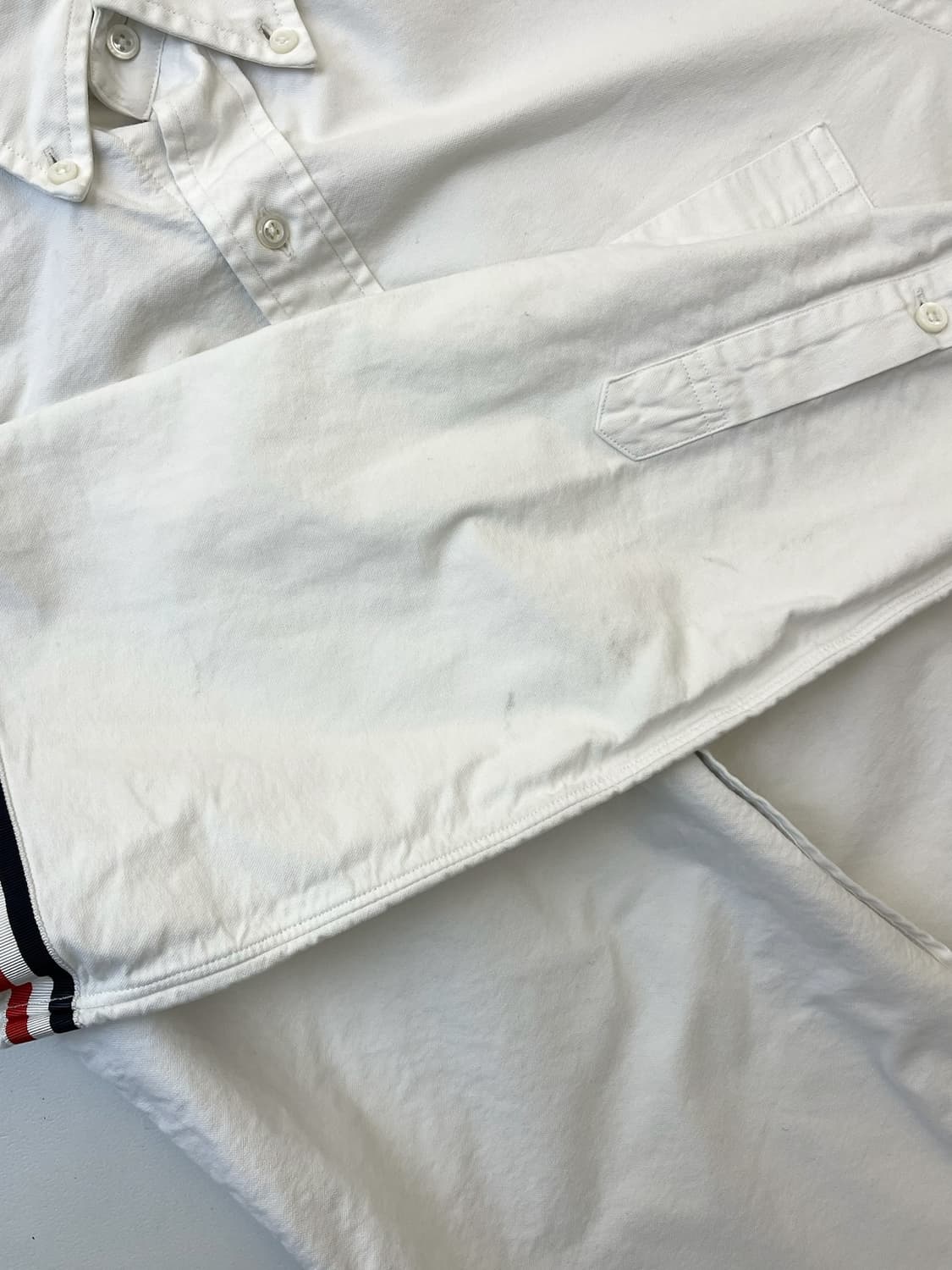 톰 브라운 4-Bar 그로스그레인 암밴드 셔츠 상품이미지9