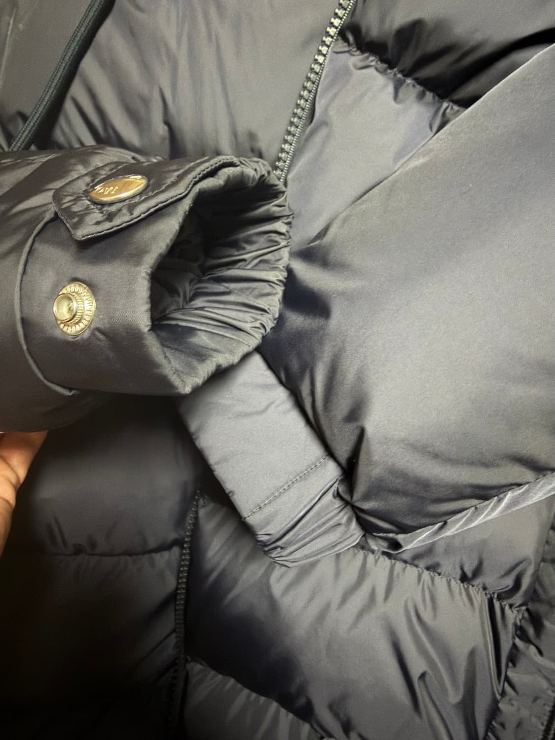 몽클레어 몬체니시오 패딩 상품이미지5