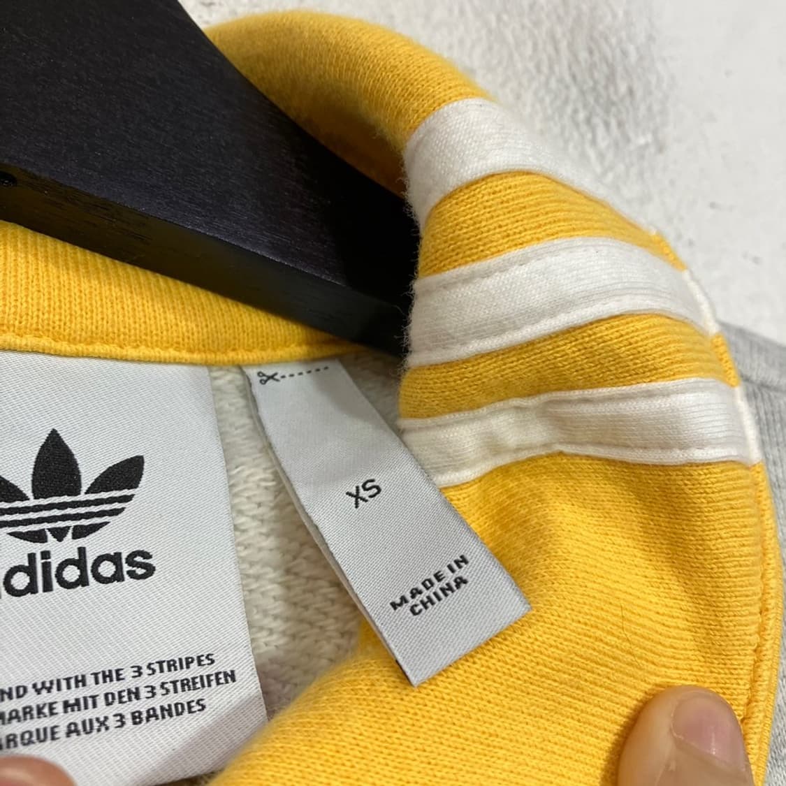 아디다스 y2k 맨투맨 상품이미지5