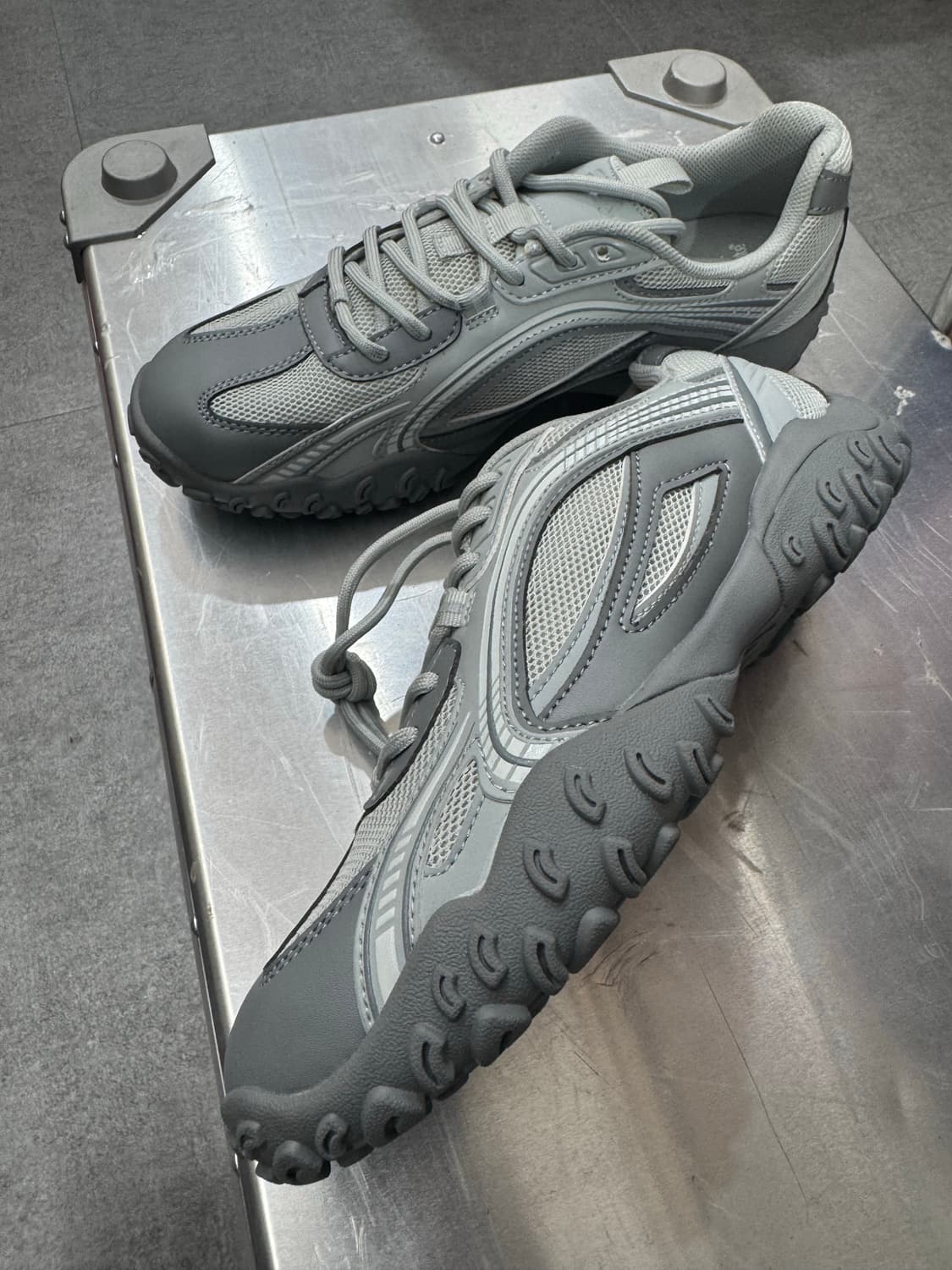 휠라 에샤페 그레이 255 상품이미지4