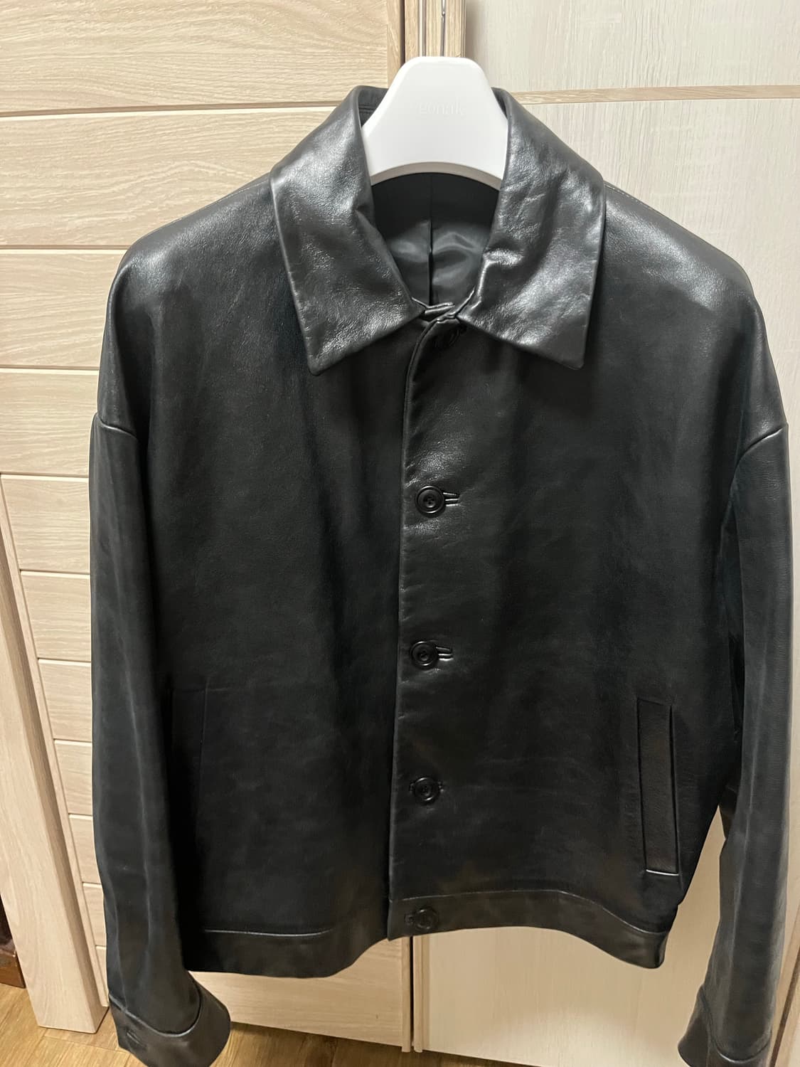 [M] 쿠어 크롭 카우하이드 레더 자켓 상품이미지4