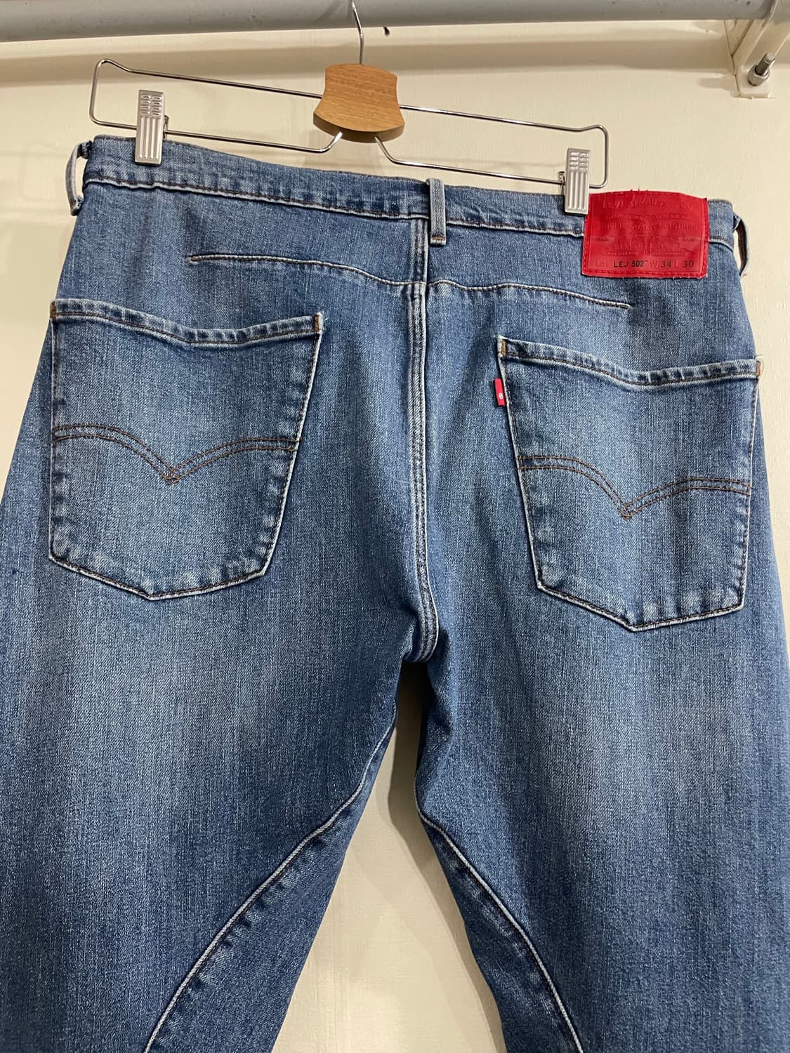 리바이스 엔지니어드진 LEJ 502 레귤러 테이퍼드 프리미엄진 상품이미지4