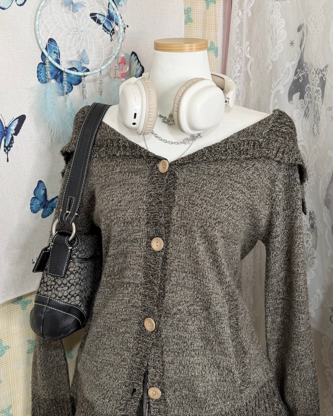 브라운 우드 버튼 빅 카라 가디건 상품이미지8