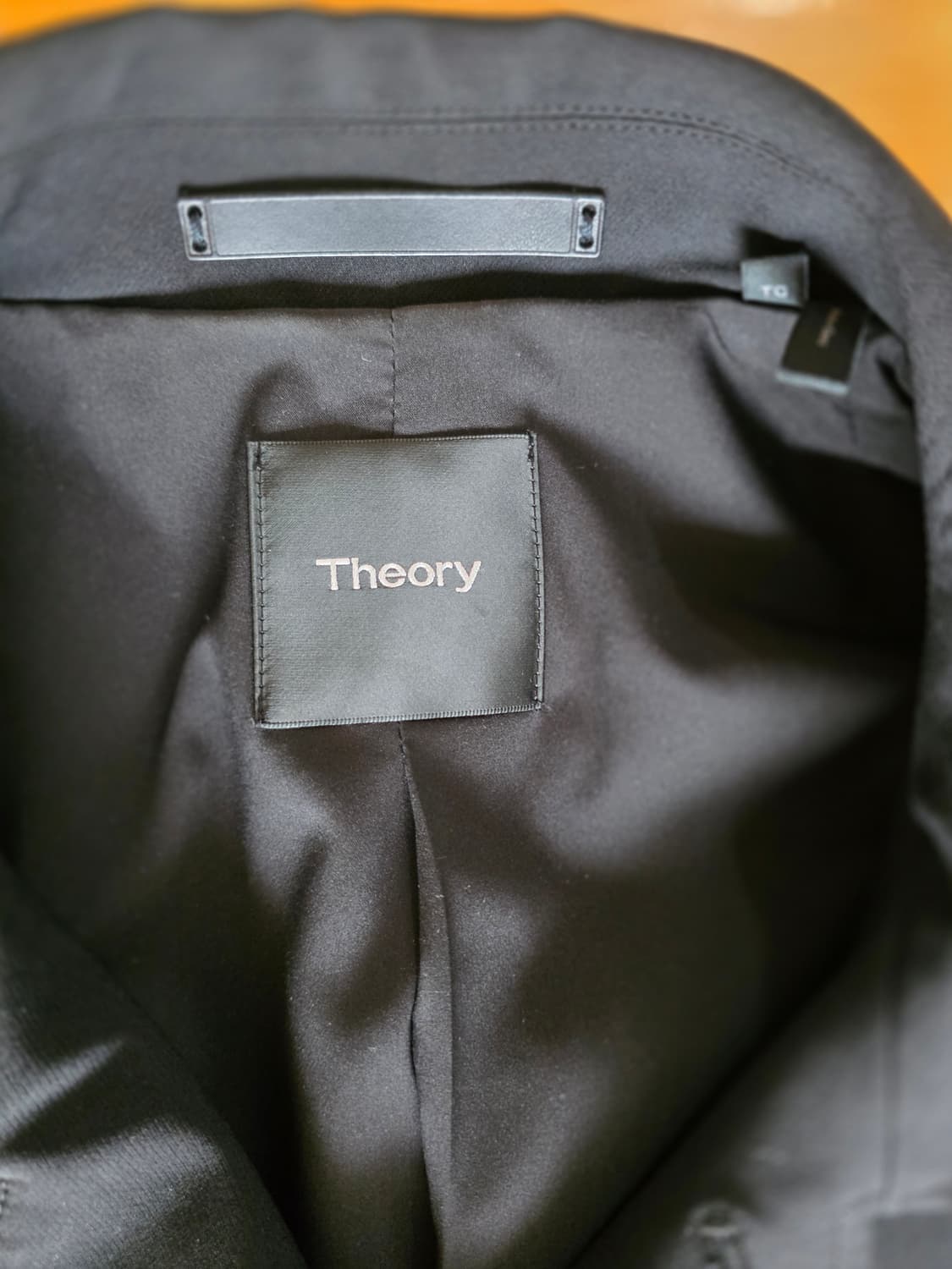 띠어리 블랙코트  상품이미지2