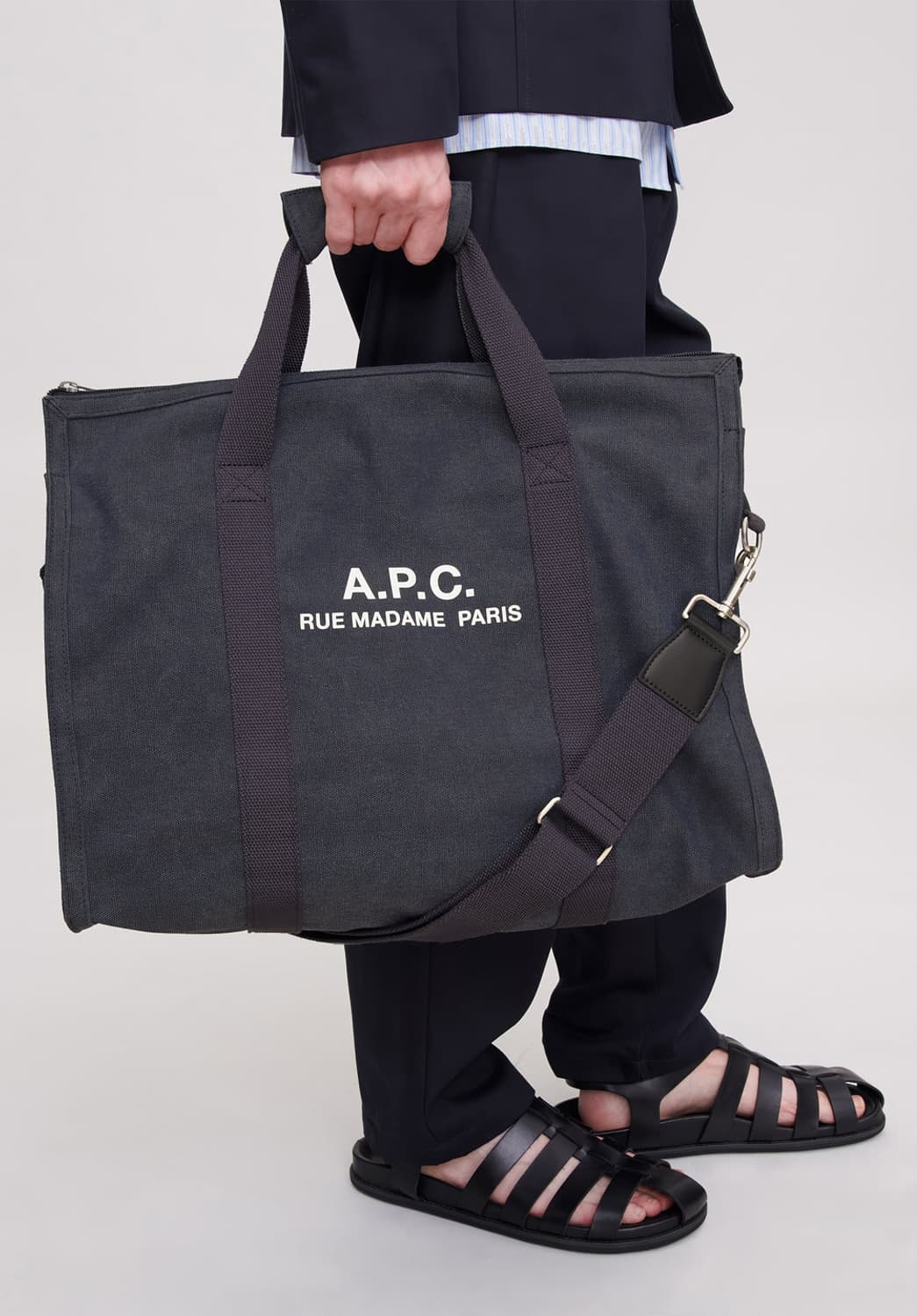 (새상품)APC 아페쎄 정품 리쿠퍼레이션 짐백 빈티지 다크 네이비 상품이미지3