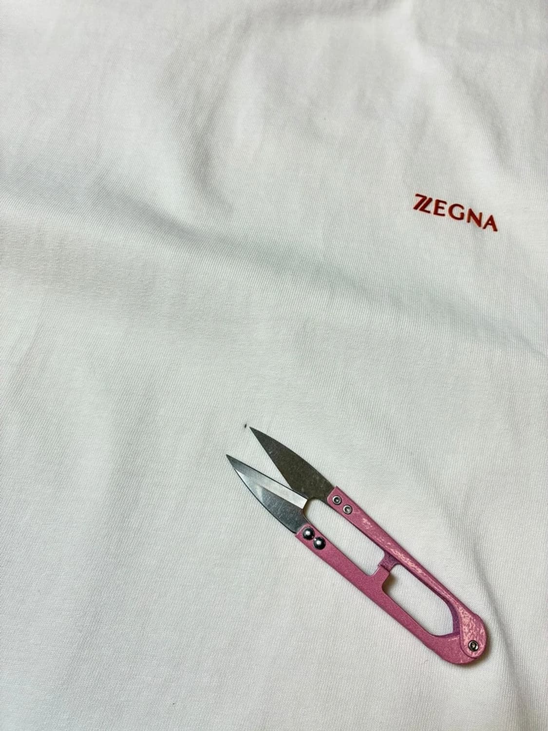 제냐 ZEGNA 화이트 크루넥 반팔 티셔츠 PN9030 상품이미지5