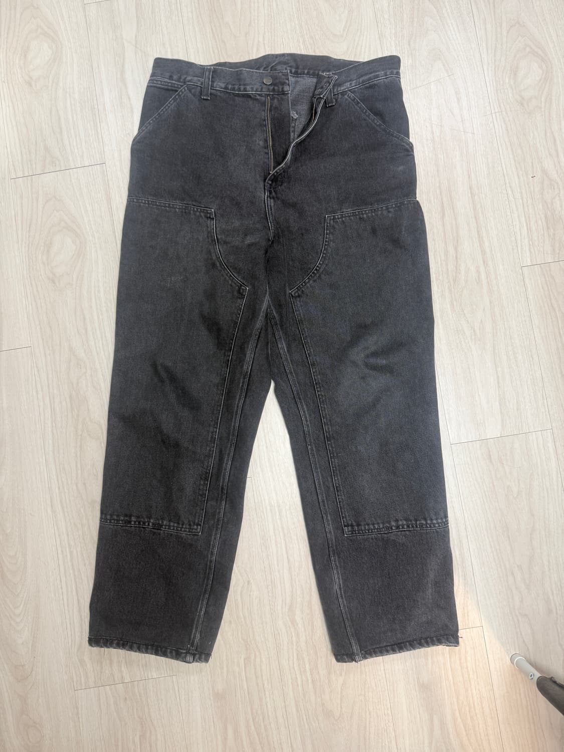 칼하트 WIP 스미스 데님 더블니 블랙 스톤 워시드 34x32 상품이미지3